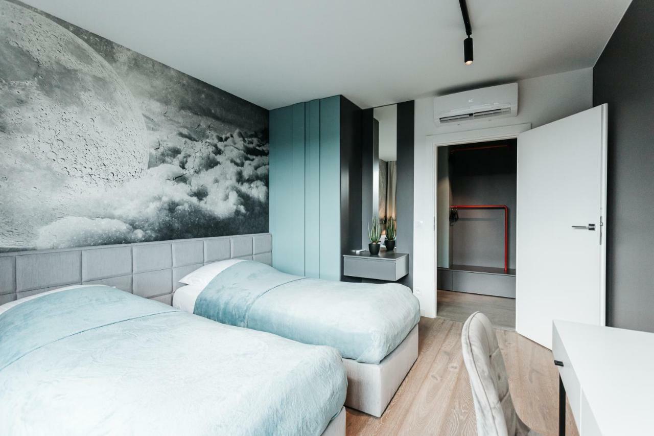 קרקוב Diamond - Luxurious Apartment - A/C מראה חיצוני תמונה