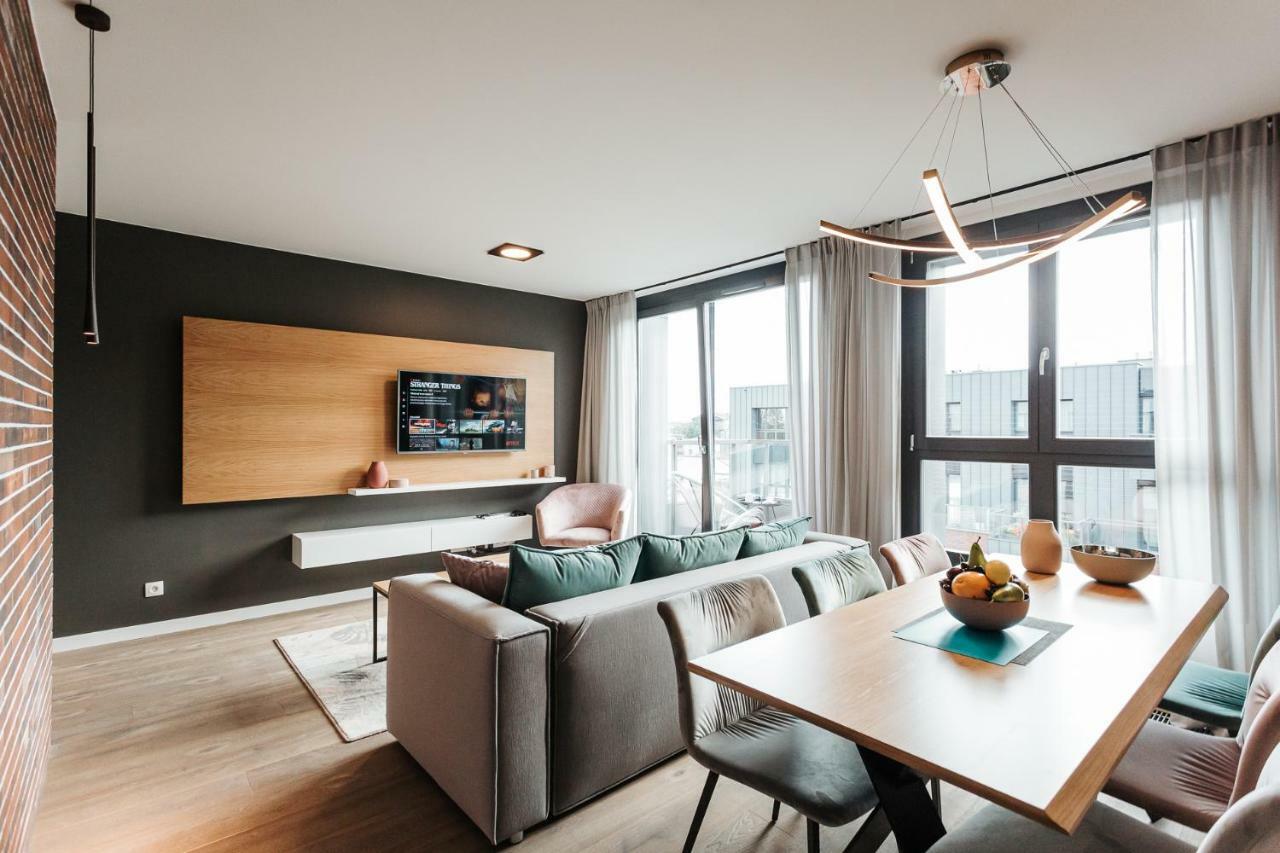 קרקוב Diamond - Luxurious Apartment - A/C מראה חיצוני תמונה