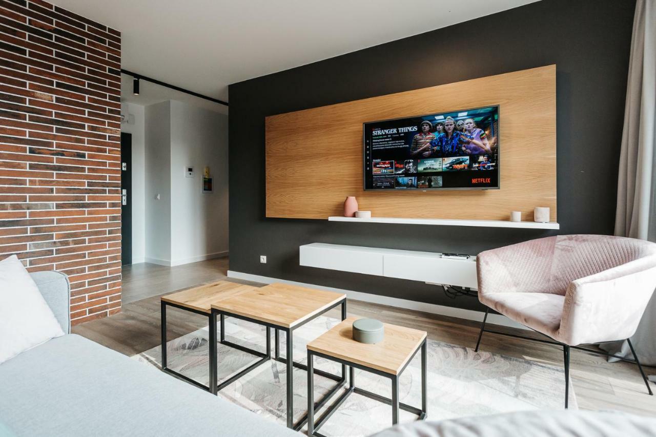 קרקוב Diamond - Luxurious Apartment - A/C מראה חיצוני תמונה