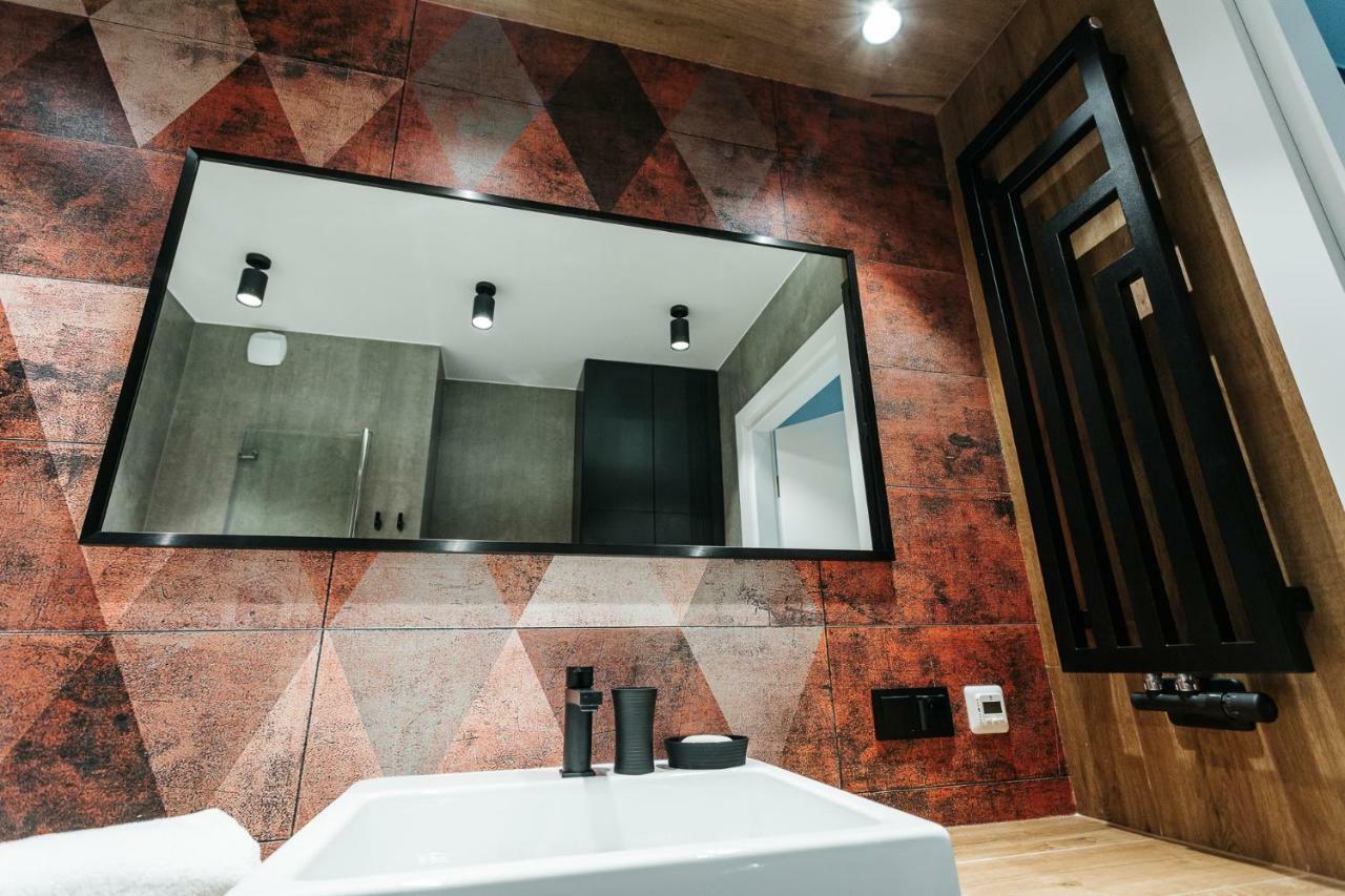 קרקוב Diamond - Luxurious Apartment - A/C מראה חיצוני תמונה