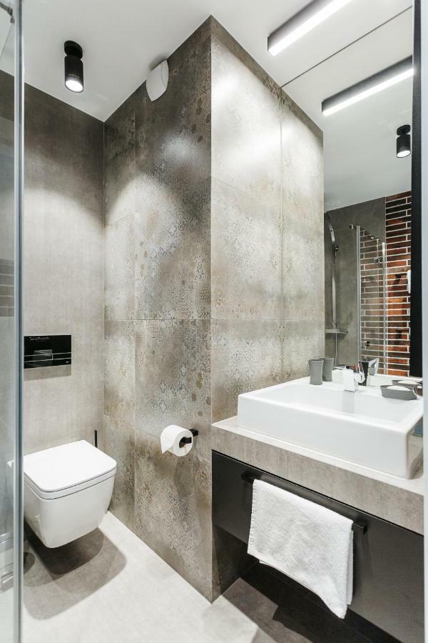 קרקוב Diamond - Luxurious Apartment - A/C מראה חיצוני תמונה