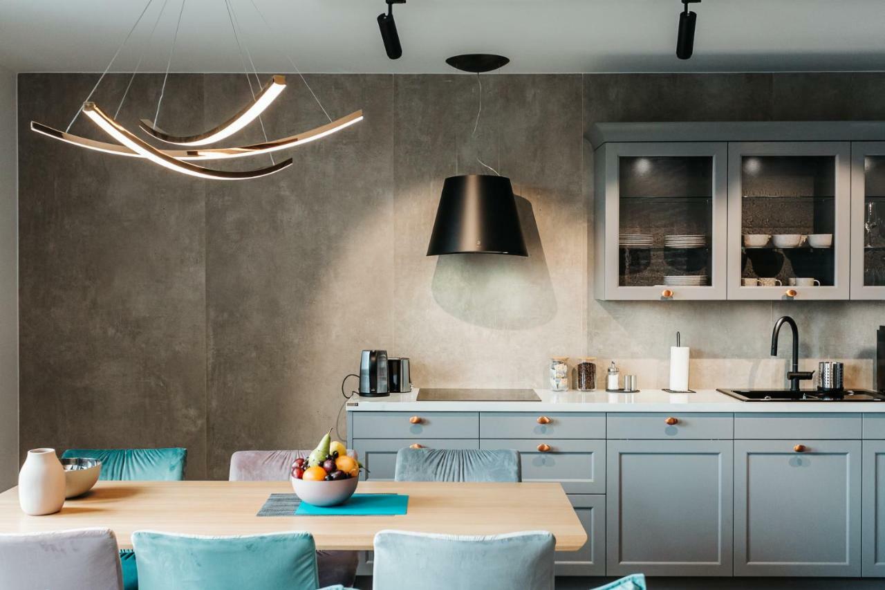 קרקוב Diamond - Luxurious Apartment - A/C מראה חיצוני תמונה