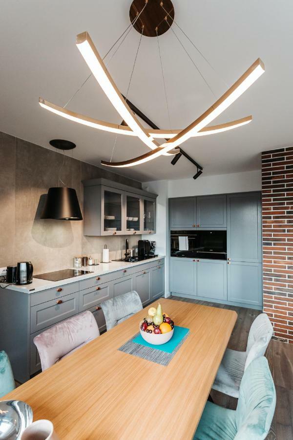 קרקוב Diamond - Luxurious Apartment - A/C מראה חיצוני תמונה