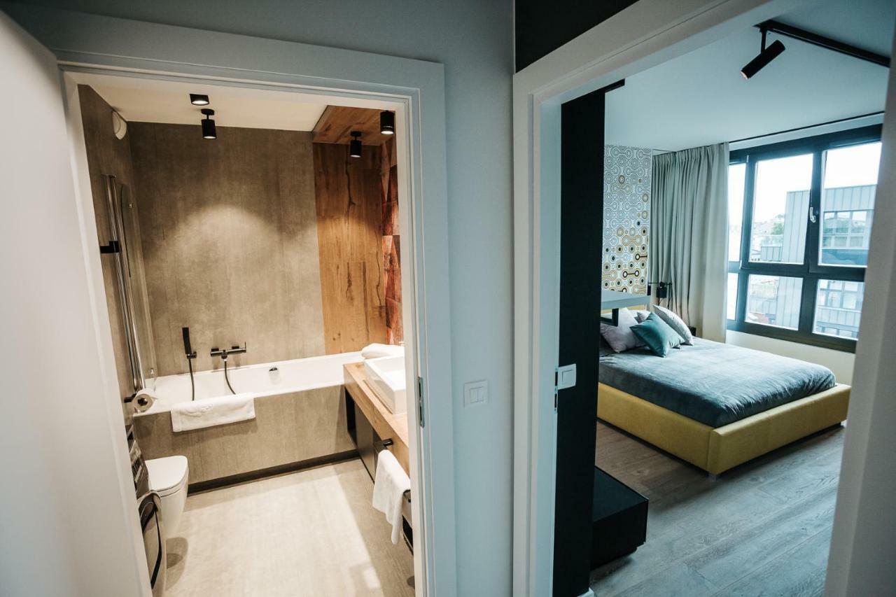 קרקוב Diamond - Luxurious Apartment - A/C מראה חיצוני תמונה