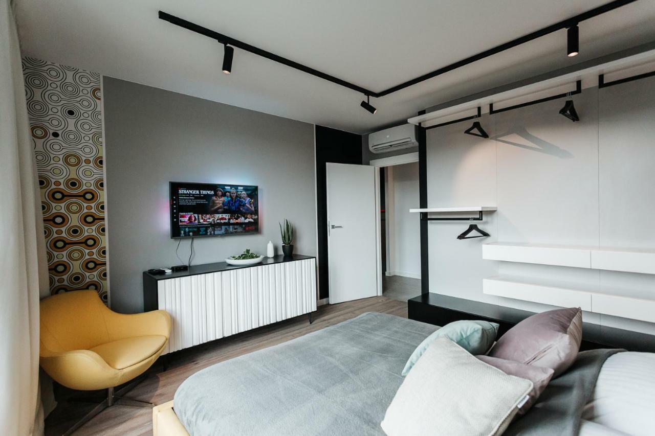 קרקוב Diamond - Luxurious Apartment - A/C מראה חיצוני תמונה